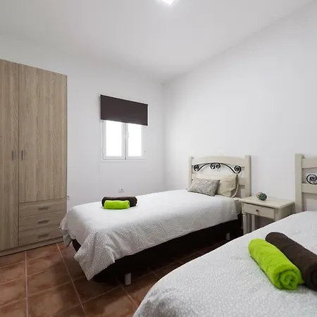 La Madera - Urban Near The Airport - Wifi Apartment