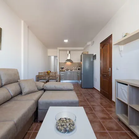 公寓 La Madera - Urban Near The Airport - Wifi